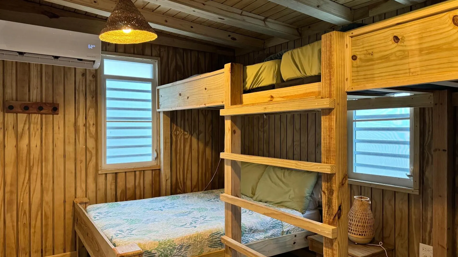 Vss Beach House - A Beachfront Paradise In Arecibo Prázdninový dům